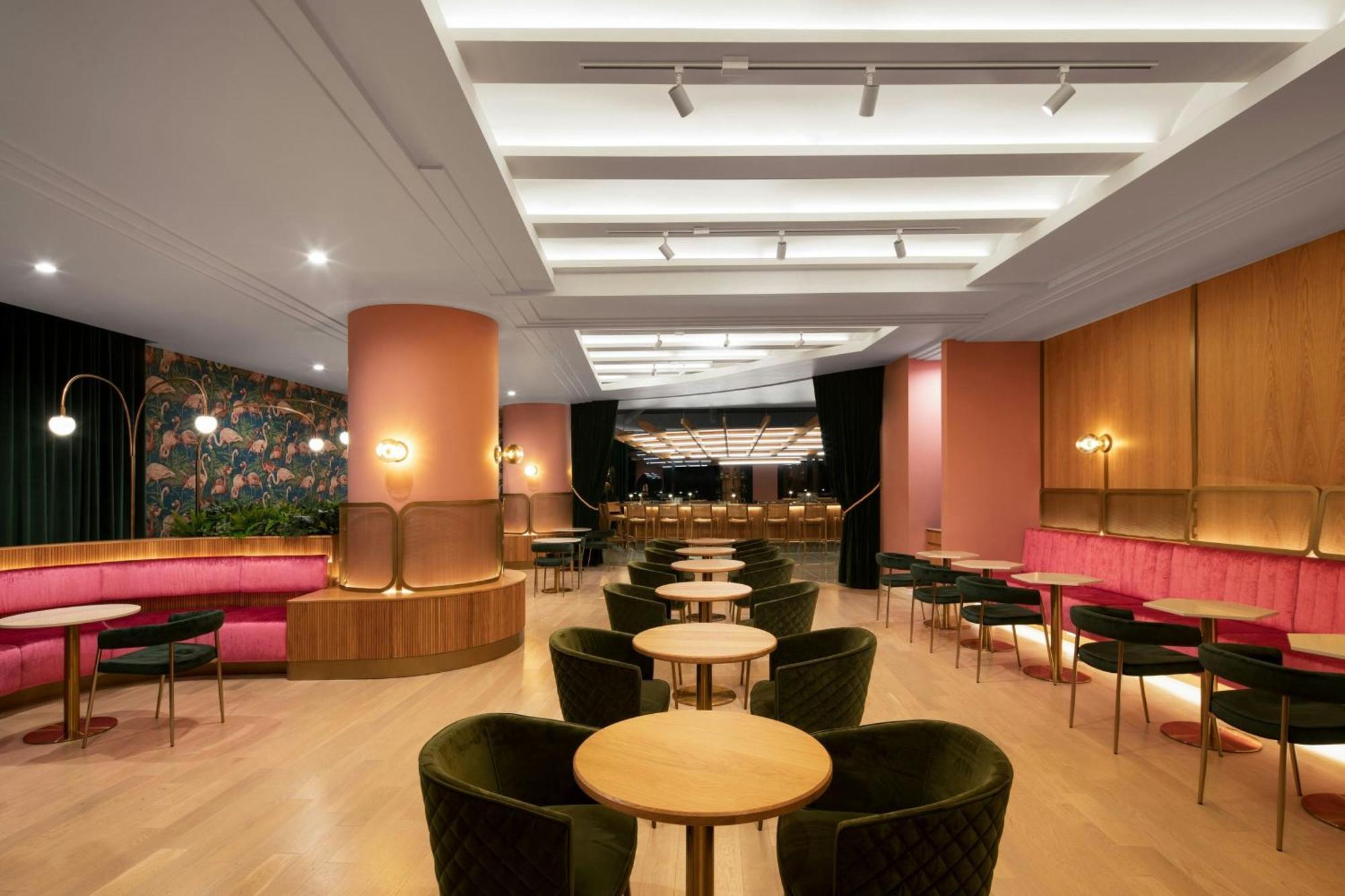 Honeyrose Hotel, Montreal, A Tribute Portfolio Hotel ภายนอก รูปภาพ The Lounge at London Heathrow Airport